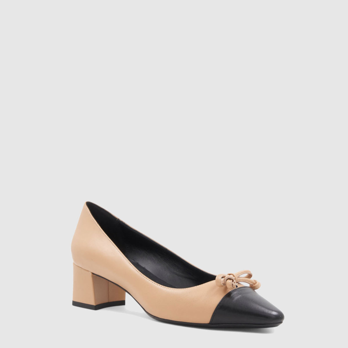 Palica pump in almond black leather with a bow at the cap toe, alternate view