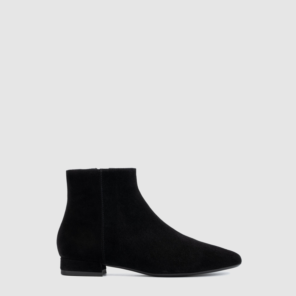 Prisilla ankle boot in black suede, side view